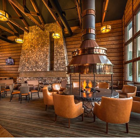Best Western Plus Green Mill Village Hotel & Suites Arcola Extérieur photo