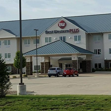 Best Western Plus Green Mill Village Hotel & Suites Arcola Extérieur photo