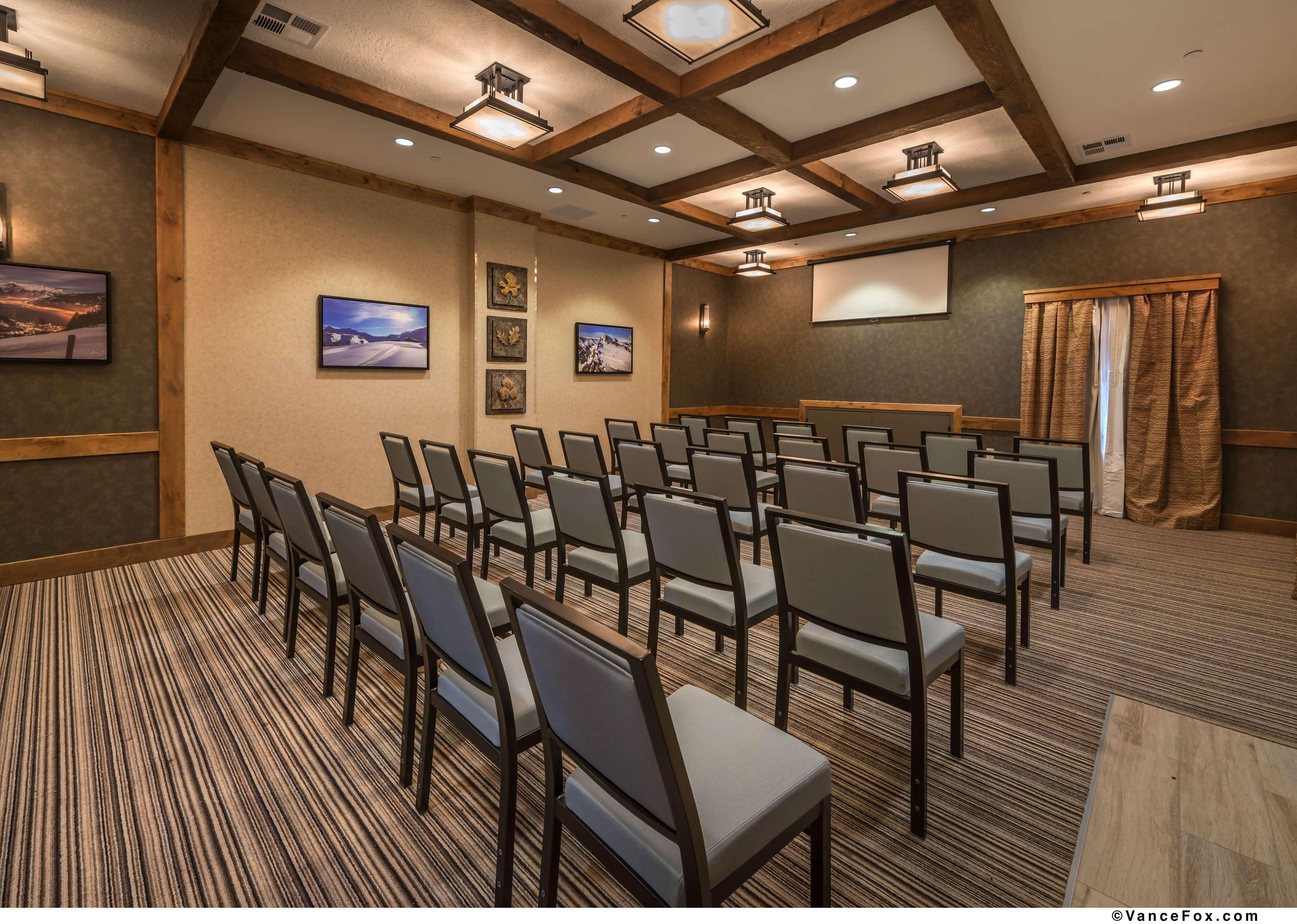 Best Western Plus Green Mill Village Hotel & Suites Arcola Extérieur photo