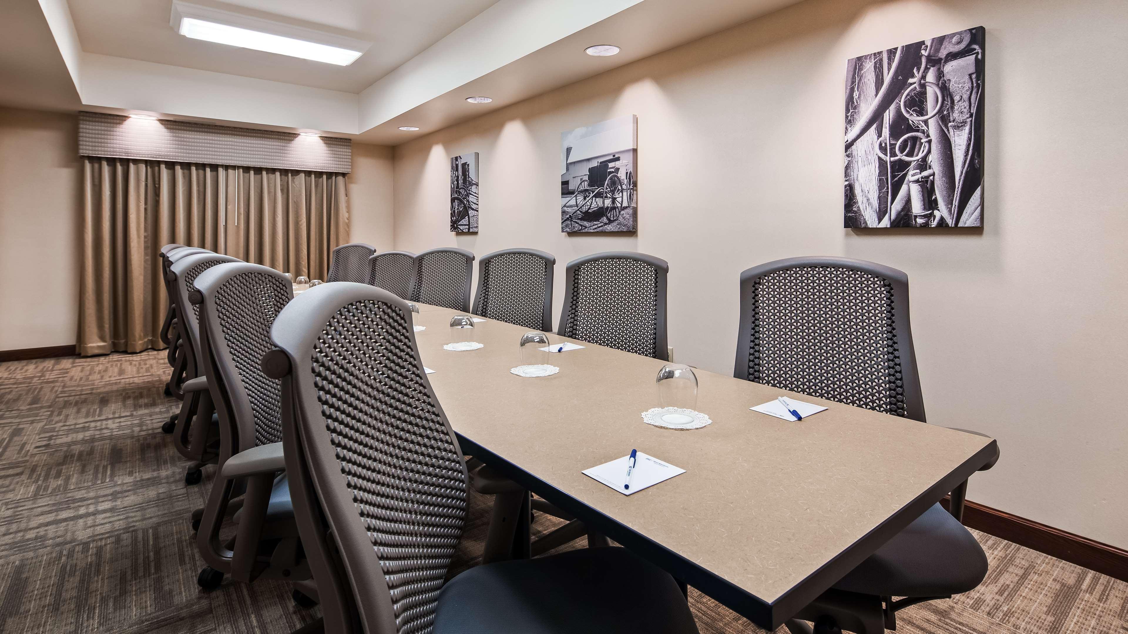 Best Western Plus Green Mill Village Hotel & Suites Arcola Extérieur photo