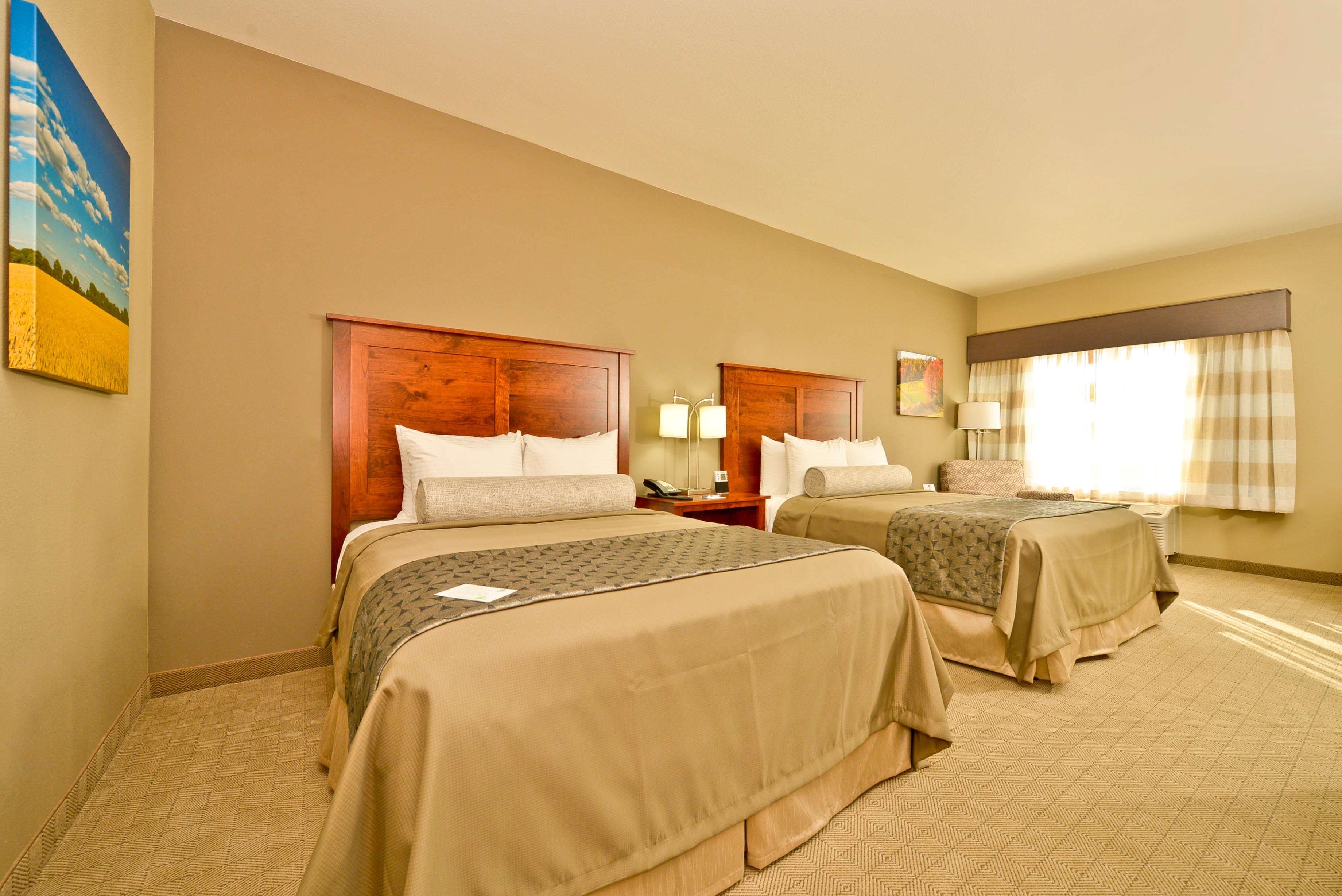 Best Western Plus Green Mill Village Hotel & Suites Arcola Extérieur photo